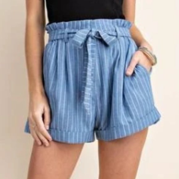 Women's BLUE PINSTRIPE SUGARBAG SHORTS - Picture 1 of 4